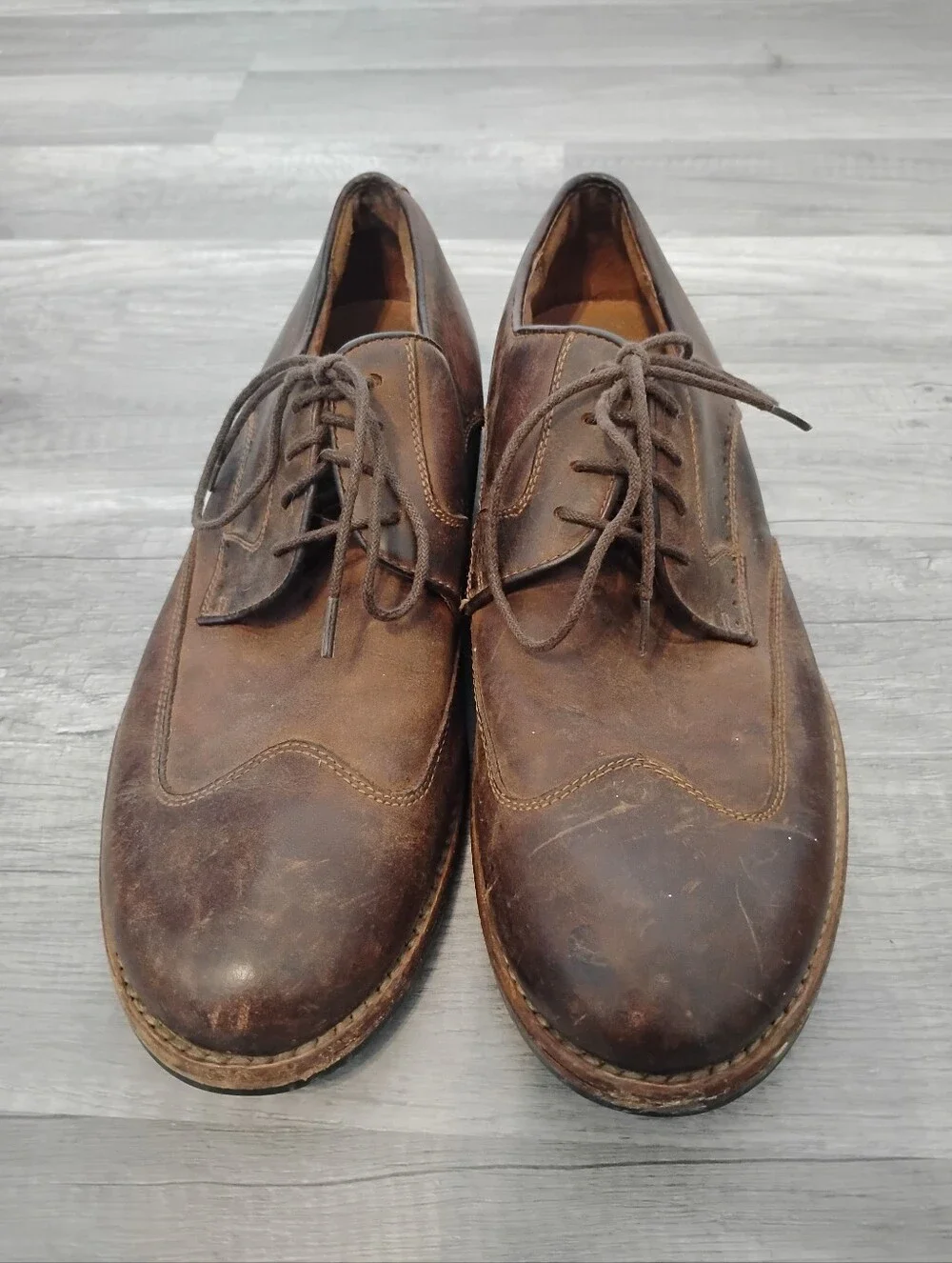 Johnston & Murphy Distressed Leather Formal Saddle Shoes